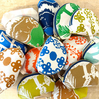 Nordic Darlene Clamshell Pouch