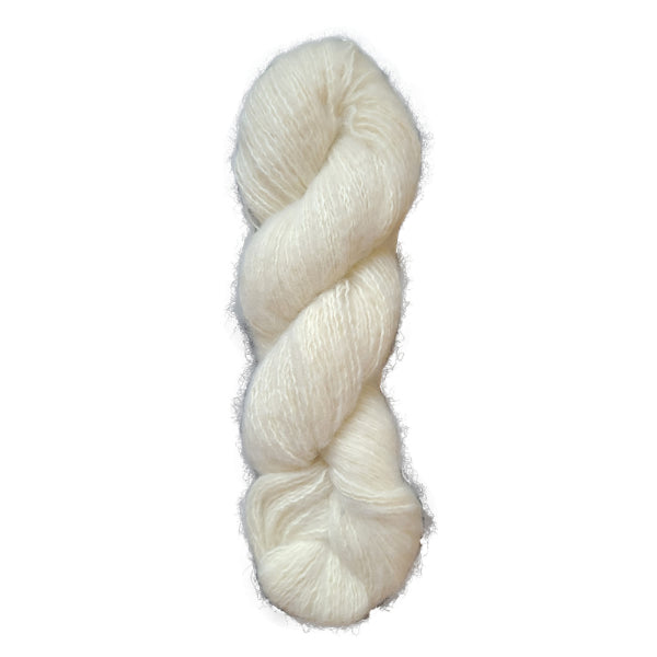 Illimani Feli in Bone