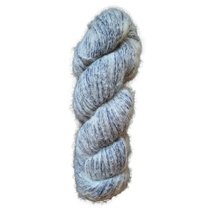 Illimani Feli in Navy Bone