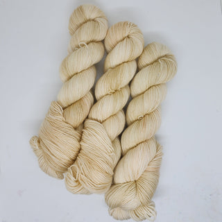 Ryan Yarn Plump DK