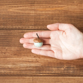 Felted Acorn Kit - Wet Felting