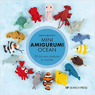 Mini Amigurumi Ocean book