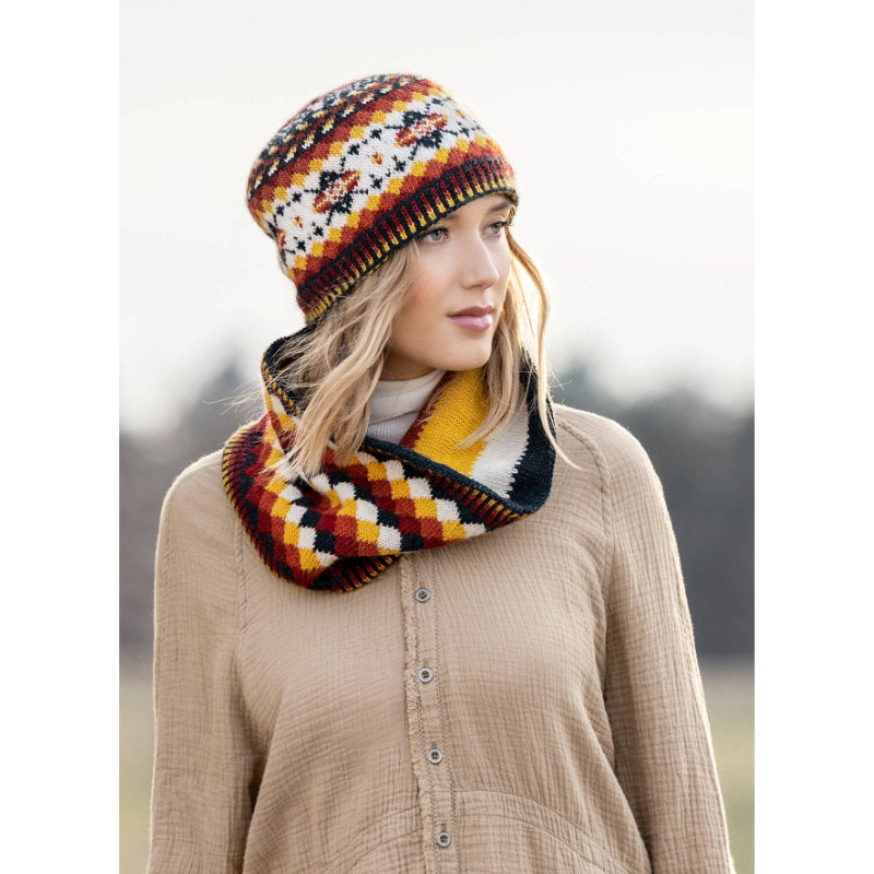 woman wearing matching tam and cowl