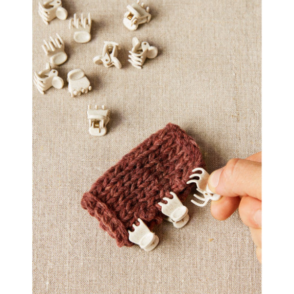 cocoknits claw clips used in seaming