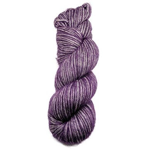 Illimani Amelie yarn in deep purple