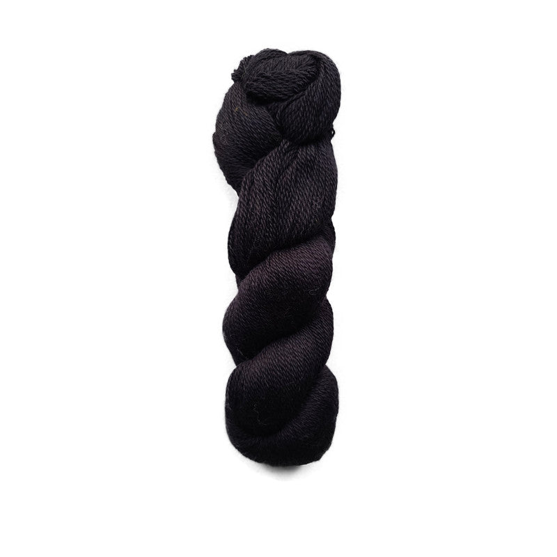 Illimani Sabri in Black