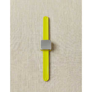 Maker's Keep slap bracelet in green