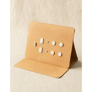 makers board in kraft with included magnets
