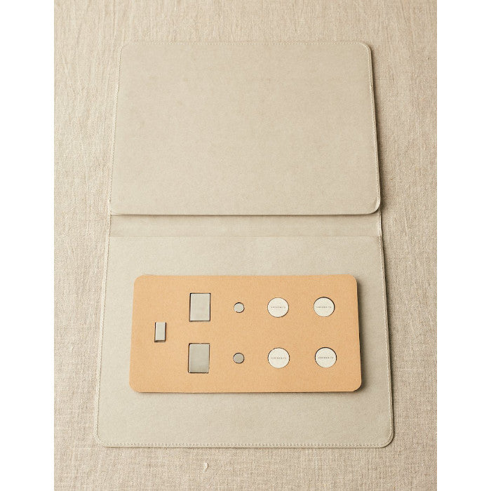 Cocoknits Makers Board in grey with included magnets
