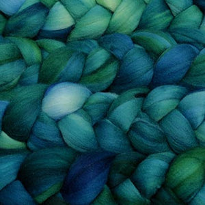 Malabrigo Nube Roving yarn in Solis