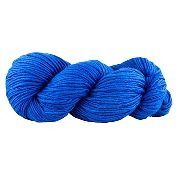 a skein of Manos maxima in Royal