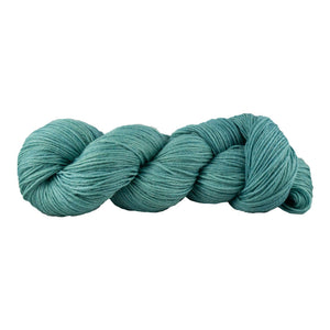 Manos Feliz yarn in Lagoon