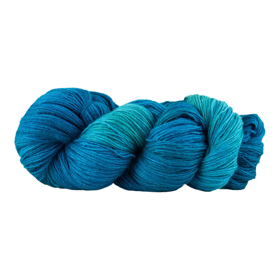 Manos Fino in Peacock Plume