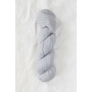 quince and co chickadee yarn in frost