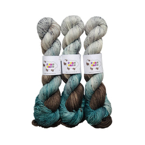 Ryan Yarn Plump DK in The Picture of Dorian Gray
