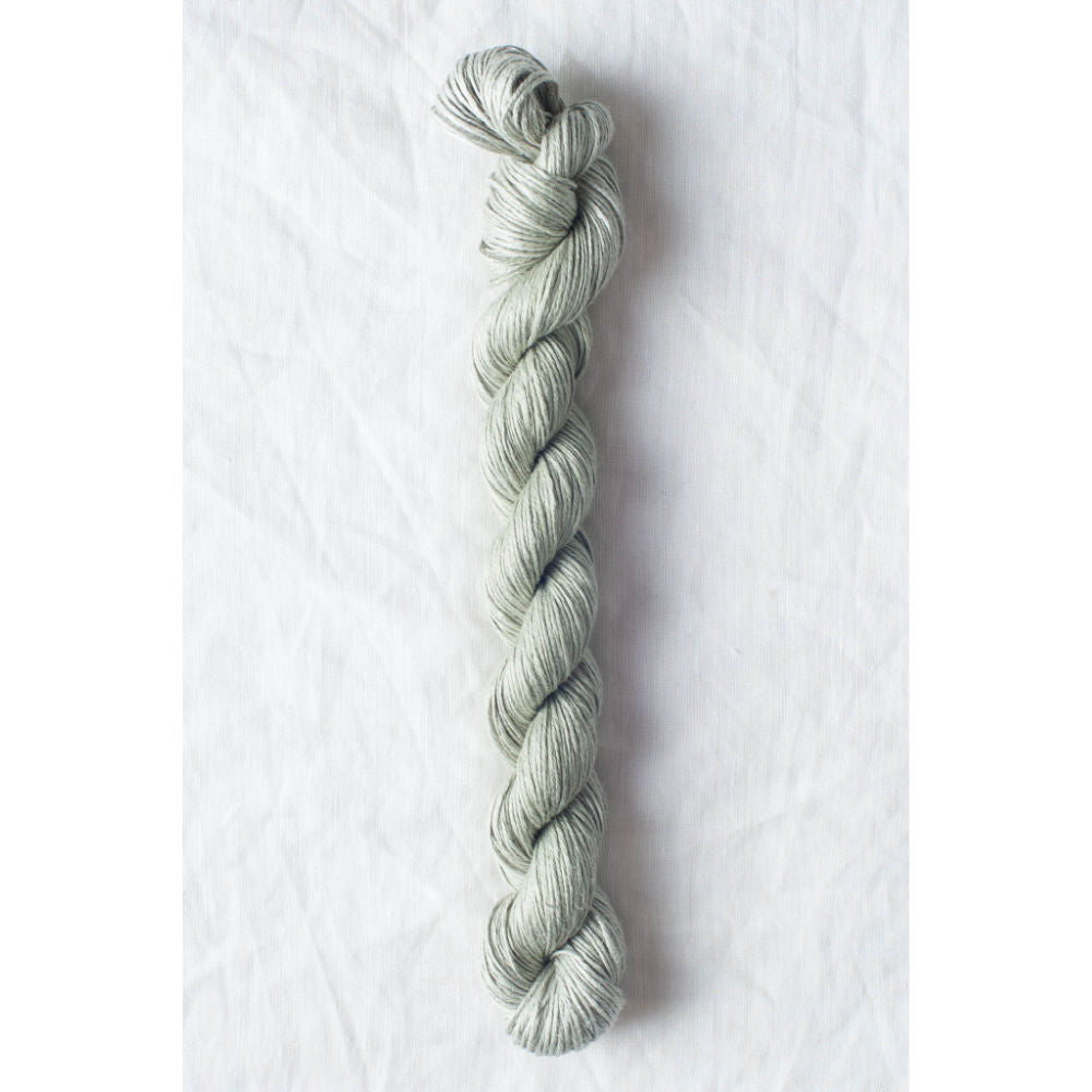 Quince and Co Sparrow linen yarn in milkweed
